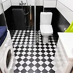 Hot Ernestines Iela 7-7 Enjoy The Feel Of And History! شقة ريغا